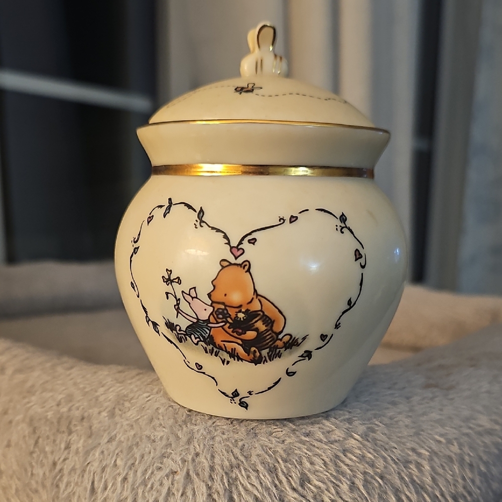 Lenox Cream Ceramic Jar with Gold and Black Details